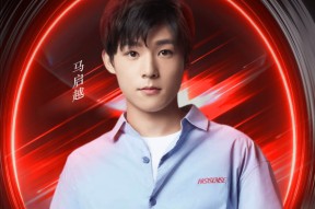 包含Karsa回归赛场，逆转首场状态亮眼，曼联观众沸腾！的词条