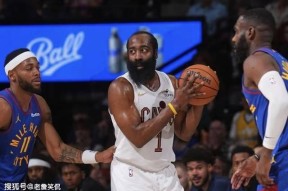 哈登在巴塞罗那比赛中出色防守，关键助攻引发热议！的简单介绍