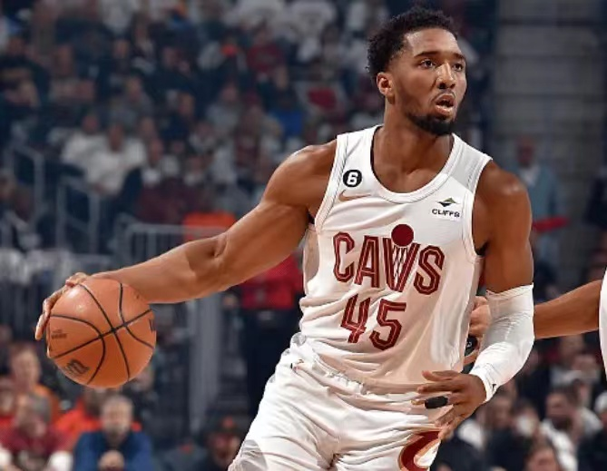 关于CBA季后赛倒计时，波士顿凯尔特人冲刺阶段遗憾出局，细节引发关注，质疑声仍在，球探报告显示潜力的信息